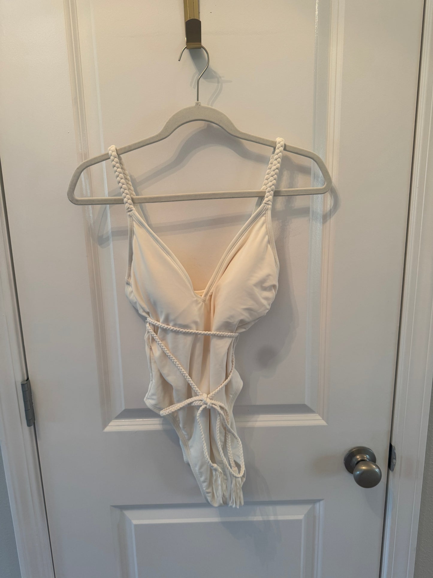 Shade & Shore Swimsuit Women’s Medium Off White NWT