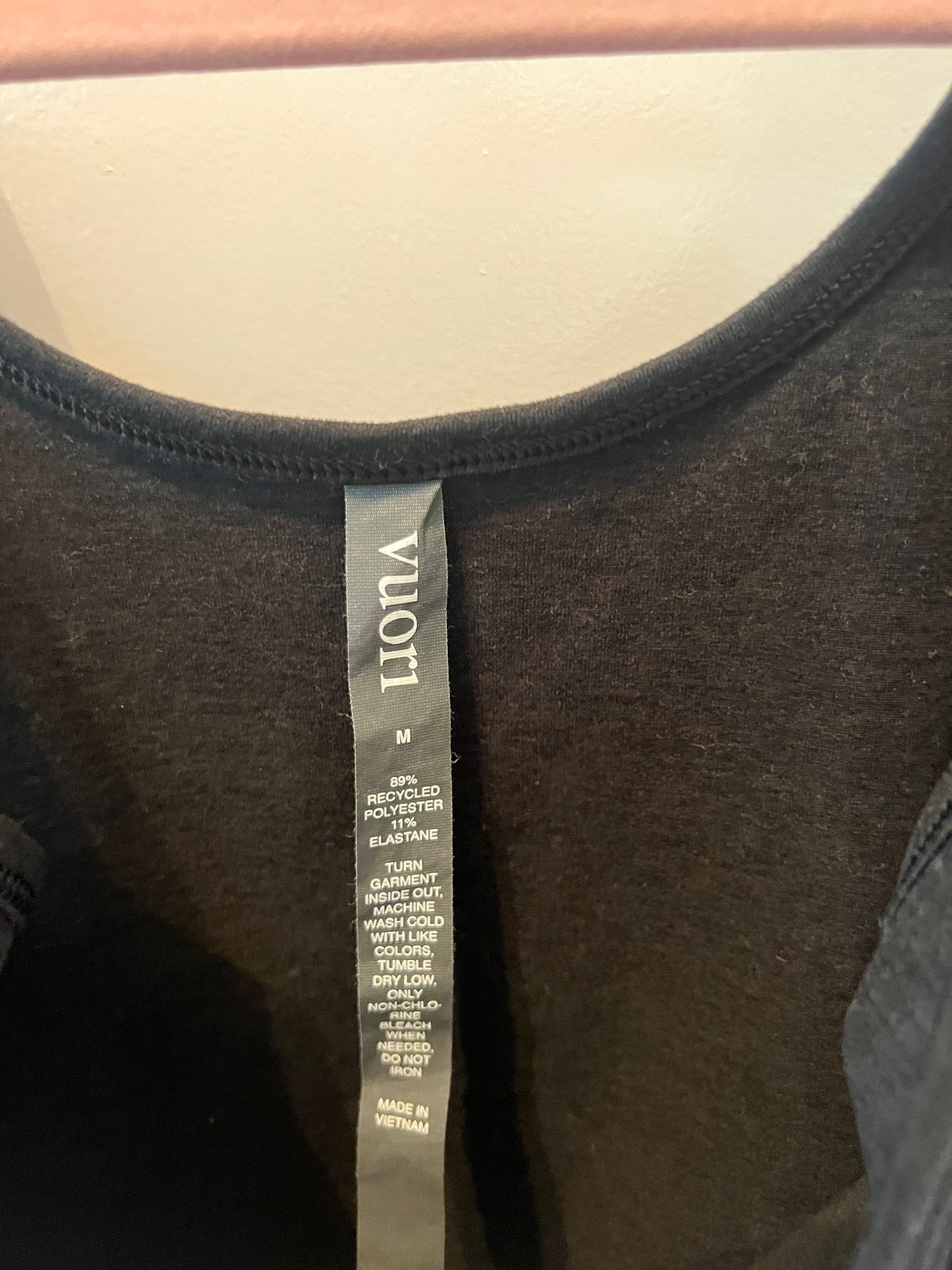 Women’s Vuori Tank Size Medium