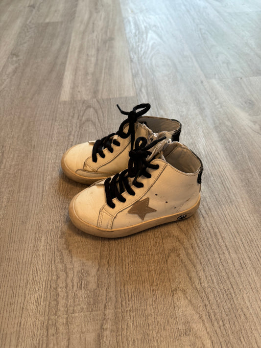 Lola & The Boys High Top Star Sneakers Toddler Size 7 White