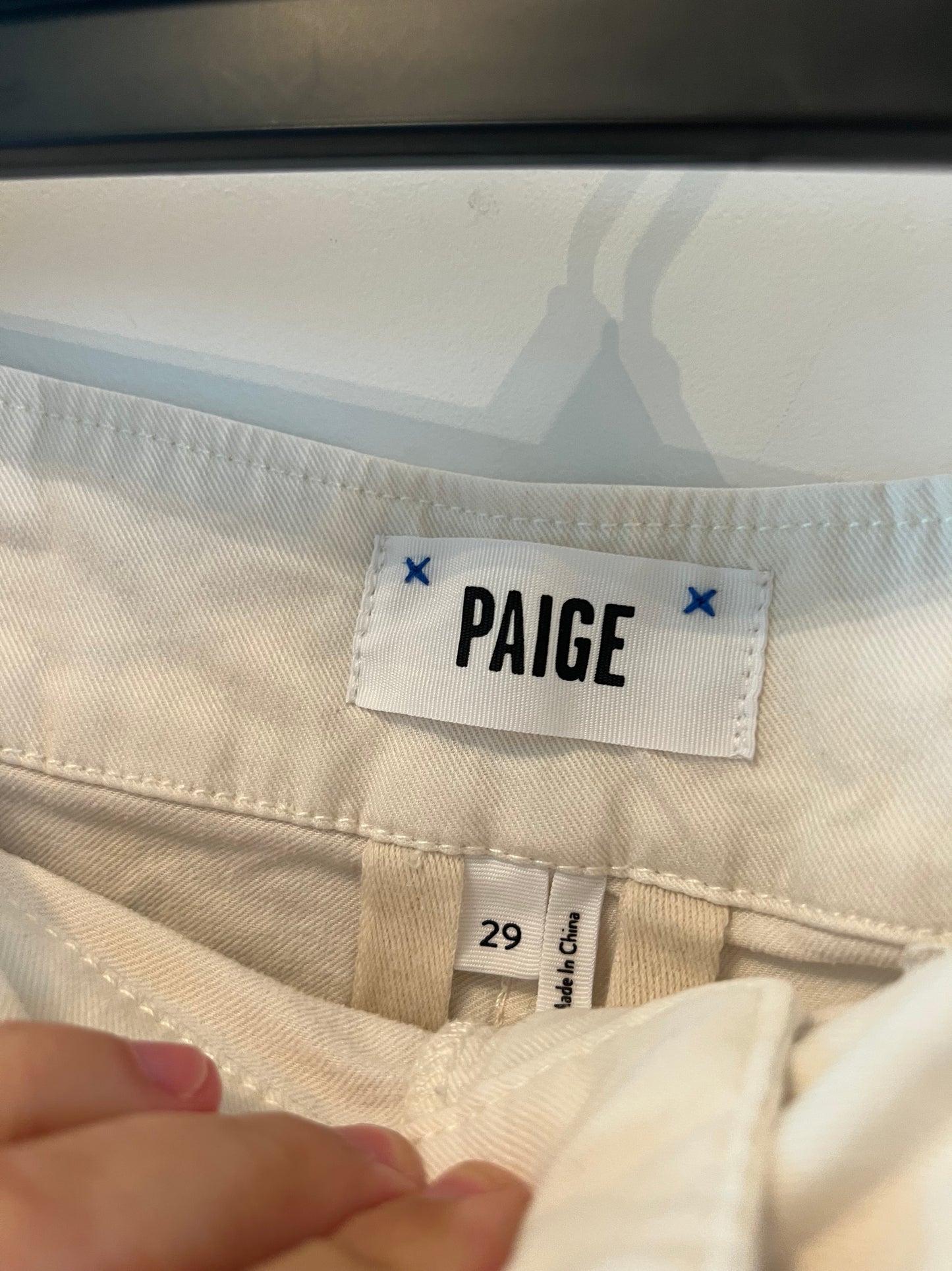 Paige Shorts Women’s 29 Off White