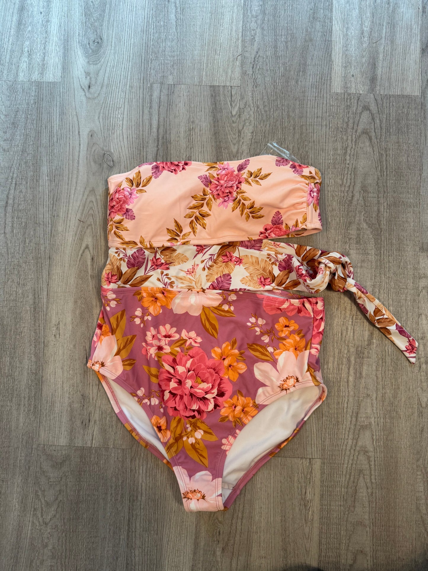 Kona Sole Floral Swimsuit Women’s Medium Pink