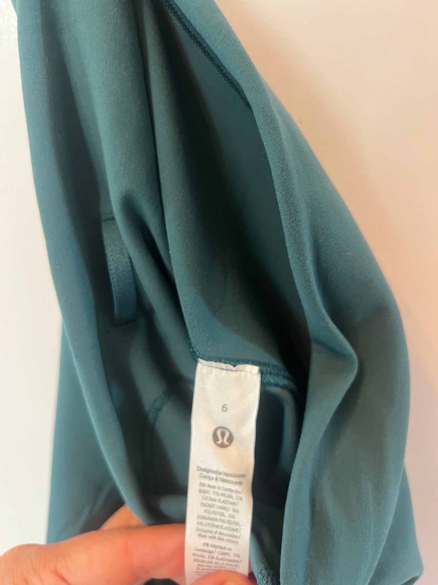 Lululemon Leggings Women’s Size 6 (Small) Dark Green