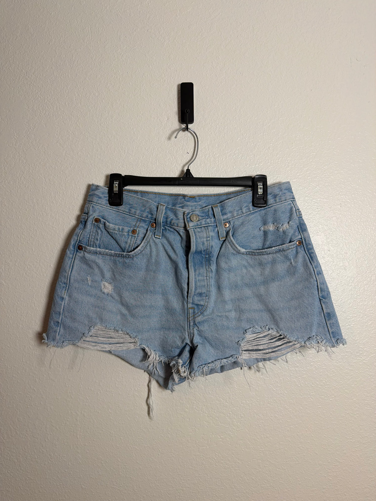 Levi’s 501 jeans shorts size 30