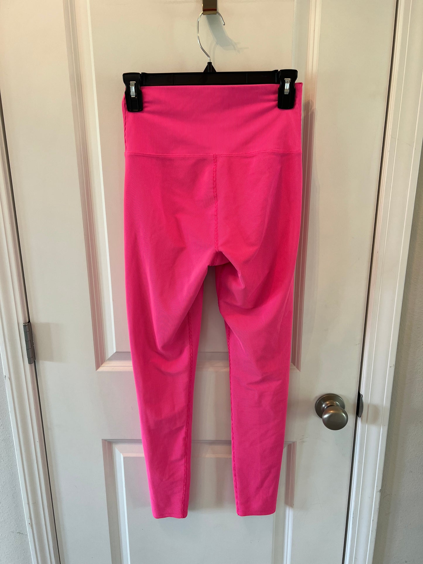 Beach Riot Ayla Legging in Fuchsia Size Medium