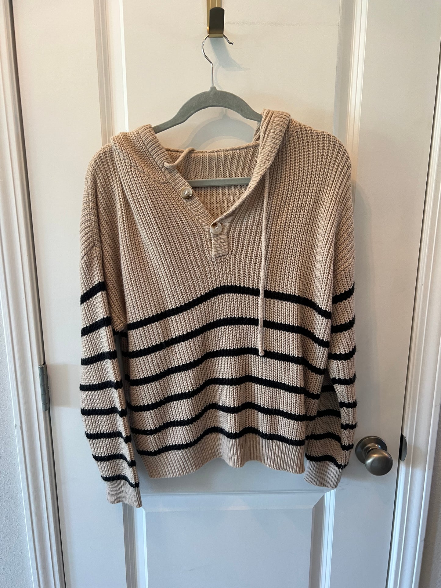 Loose Knit Stripe Hooded Sweater Women’s Size Medium Tan
