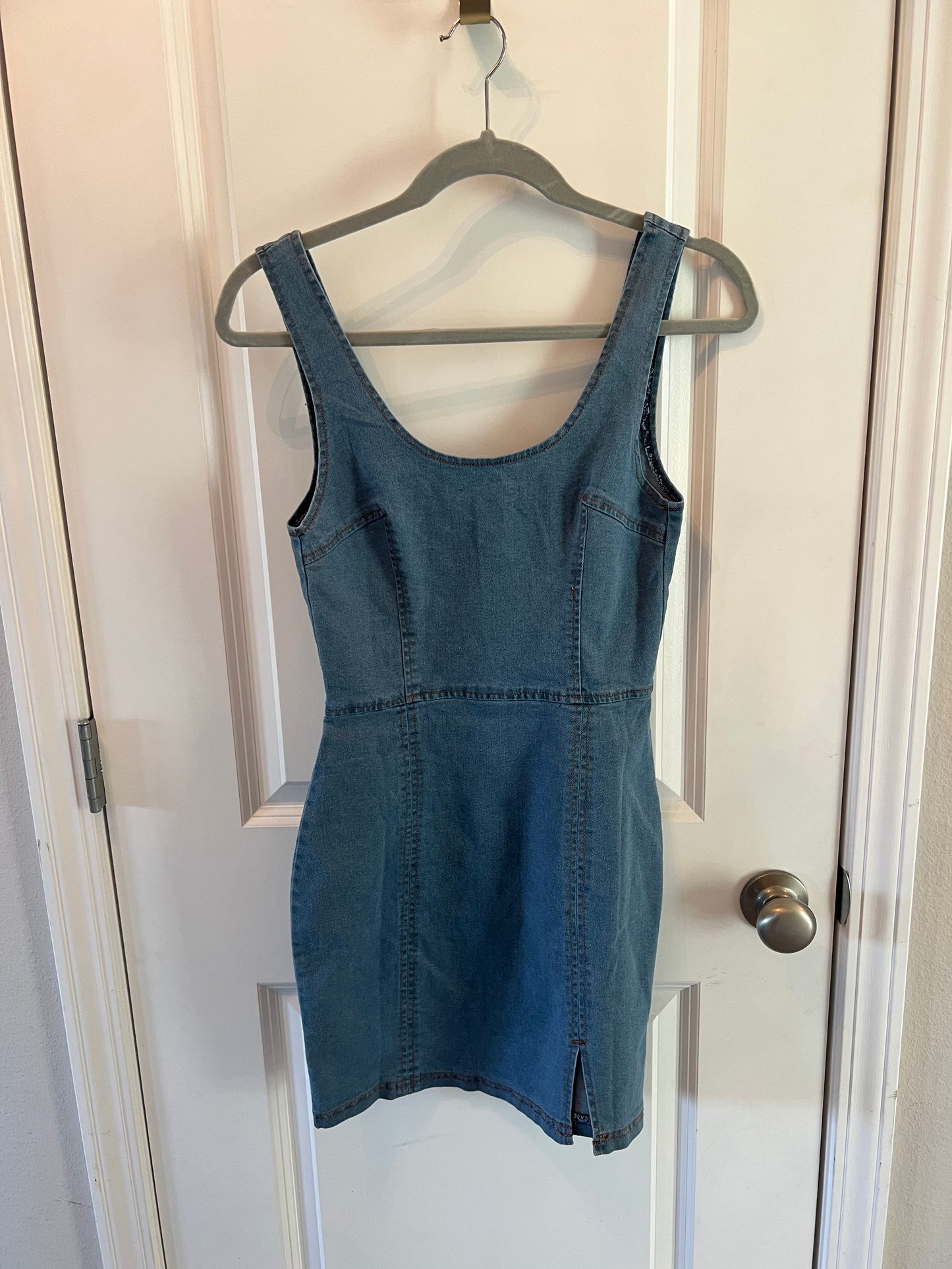 Vici Denim Dress Size Small (has stretch)