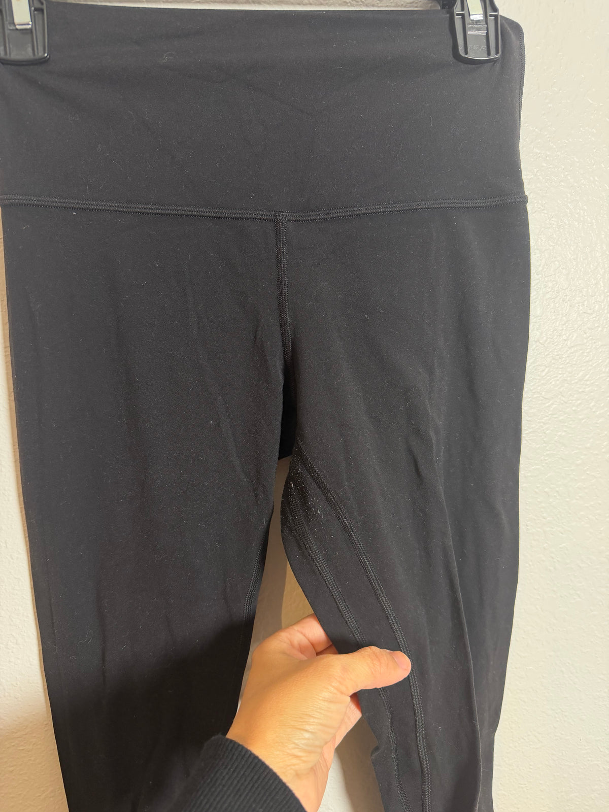 Black Lululemon Leggings Size 6 (see description)