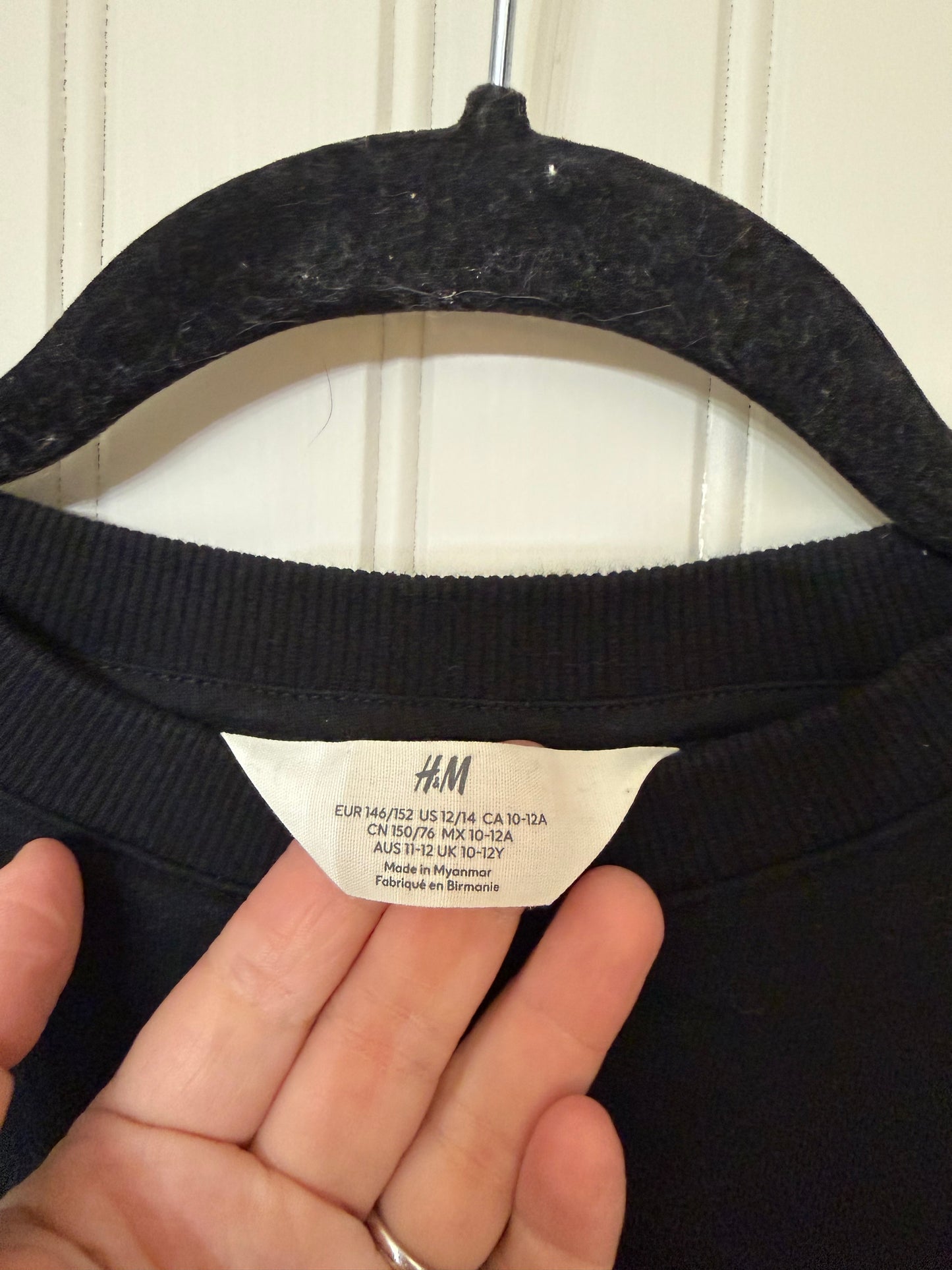 H&M Knit Shirt Youth Size 12-14 Years Black