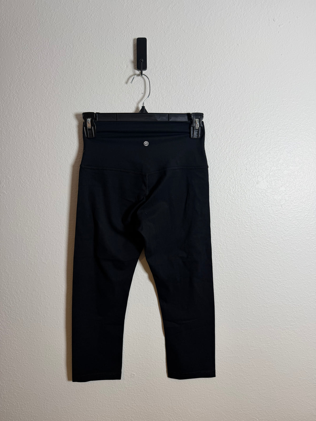 Women’s Black Capri Leggings Size Small