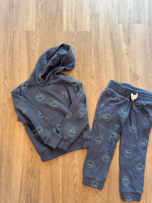 Smiley Matching Set Toddler Size 4/5 Years