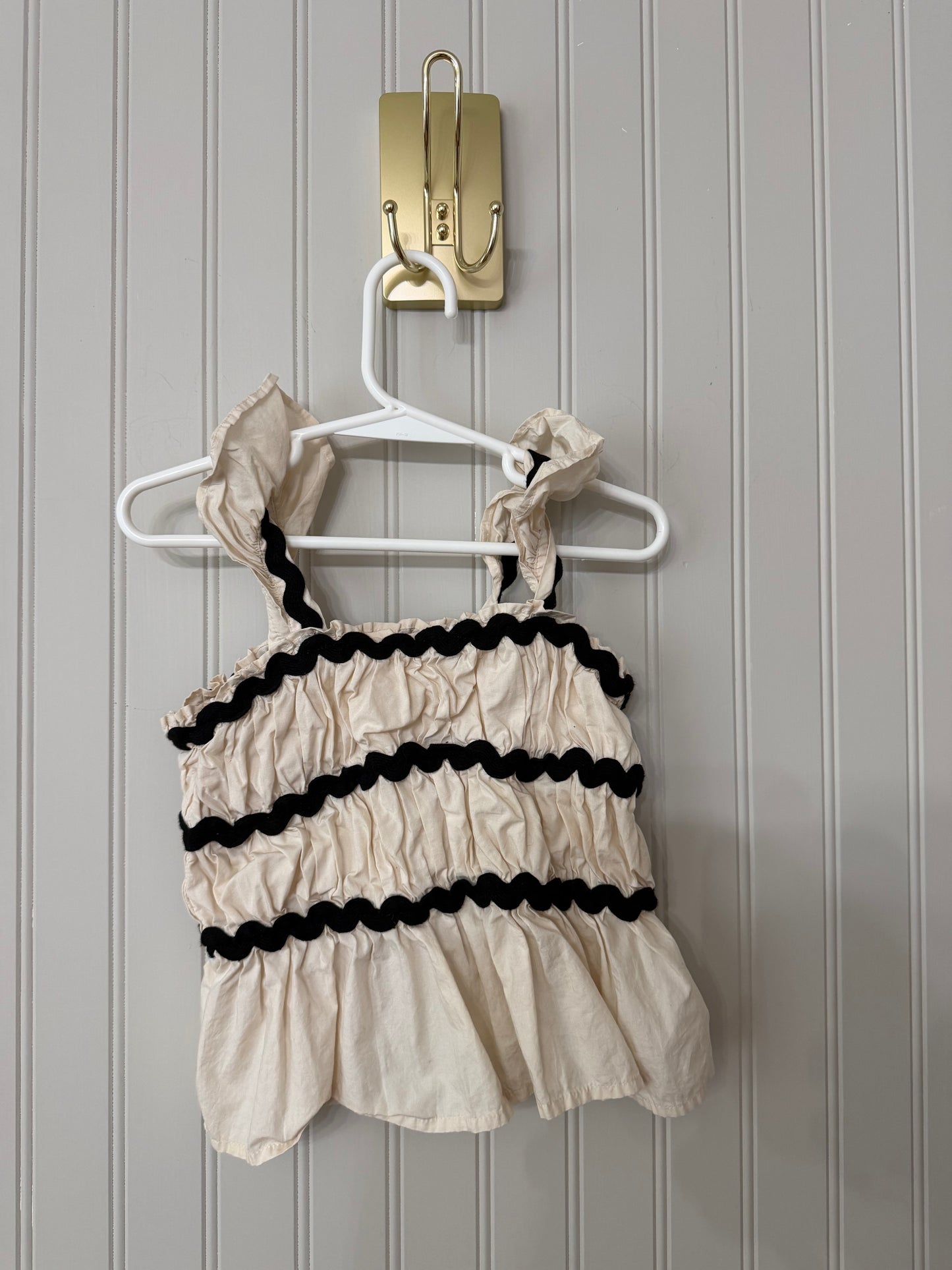 Zara Top Size 4Y