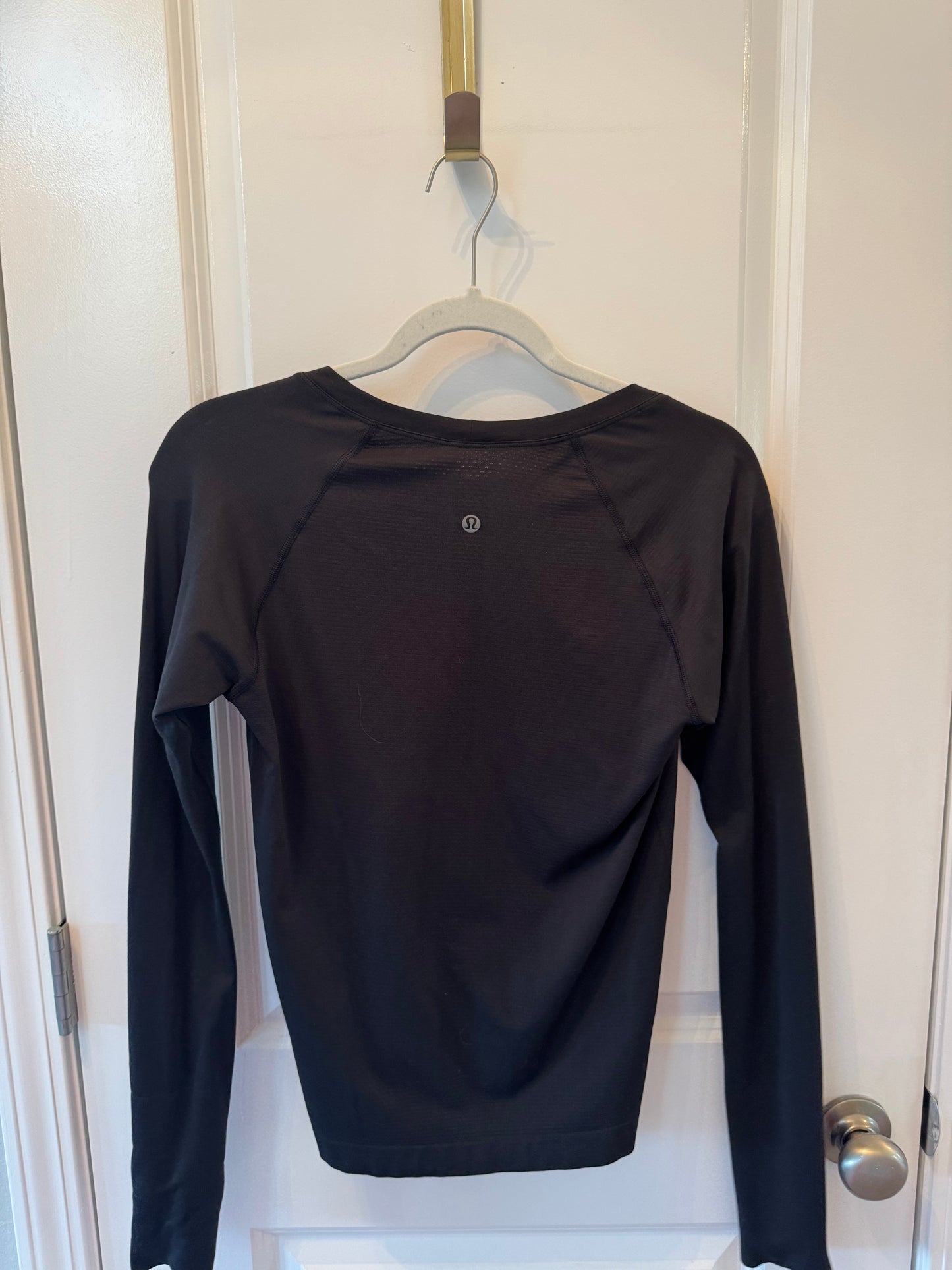 Lululemon Swiftly Top Women’s Size 8 Black