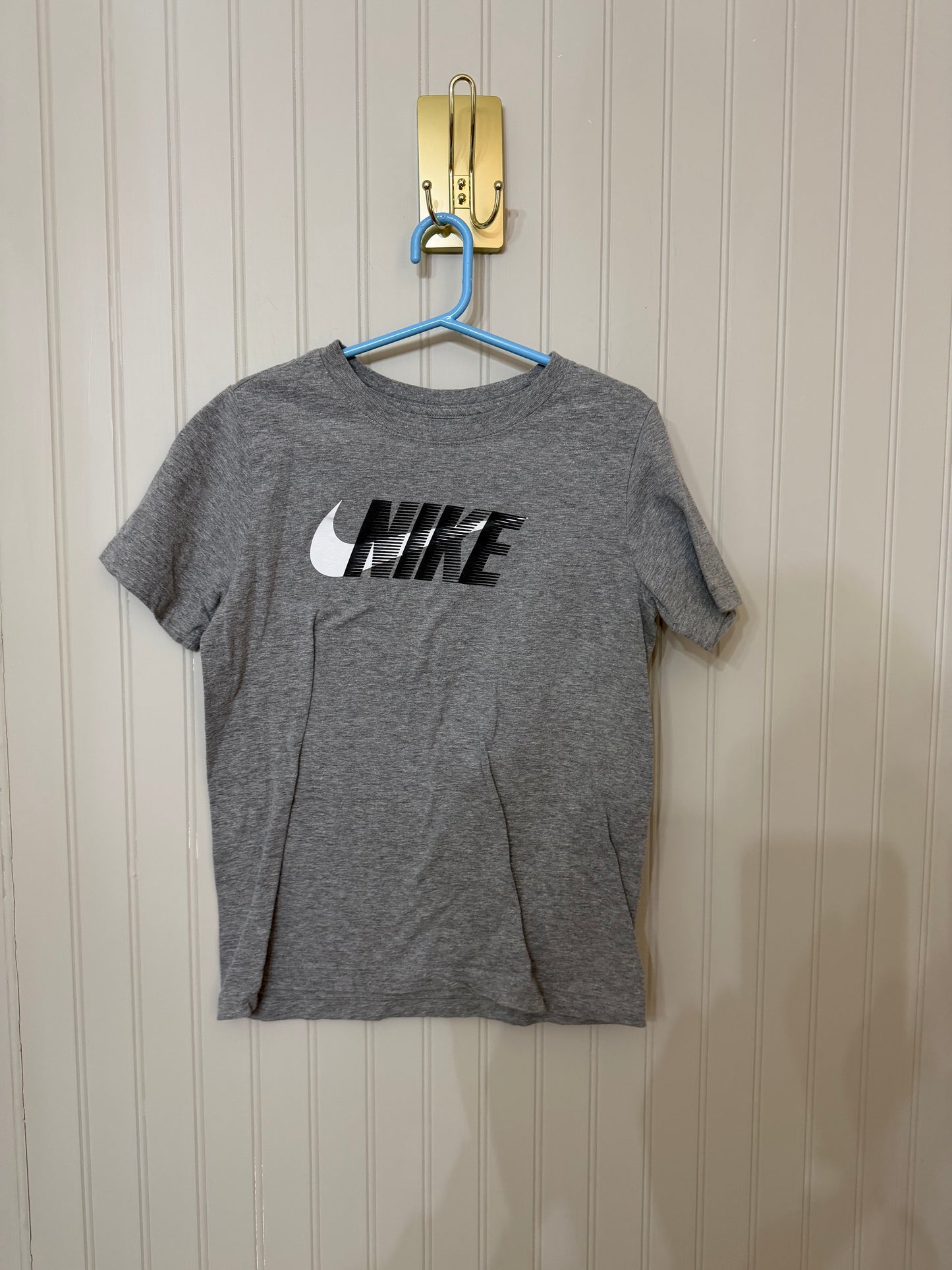 Nike Tee Men’s Medium Heather Gray