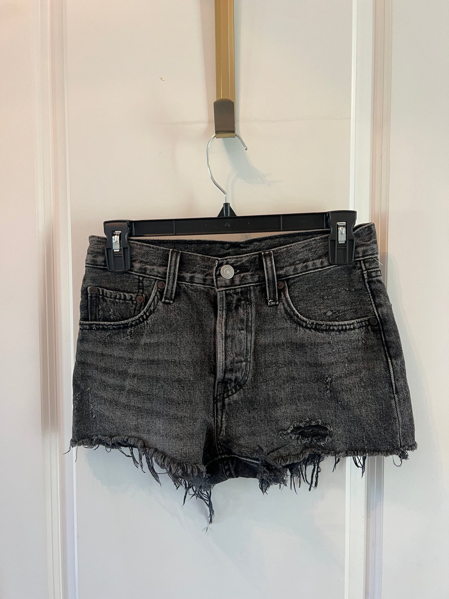 Levi’s Cutoff Jean Shorts Women’s Size 24 Black