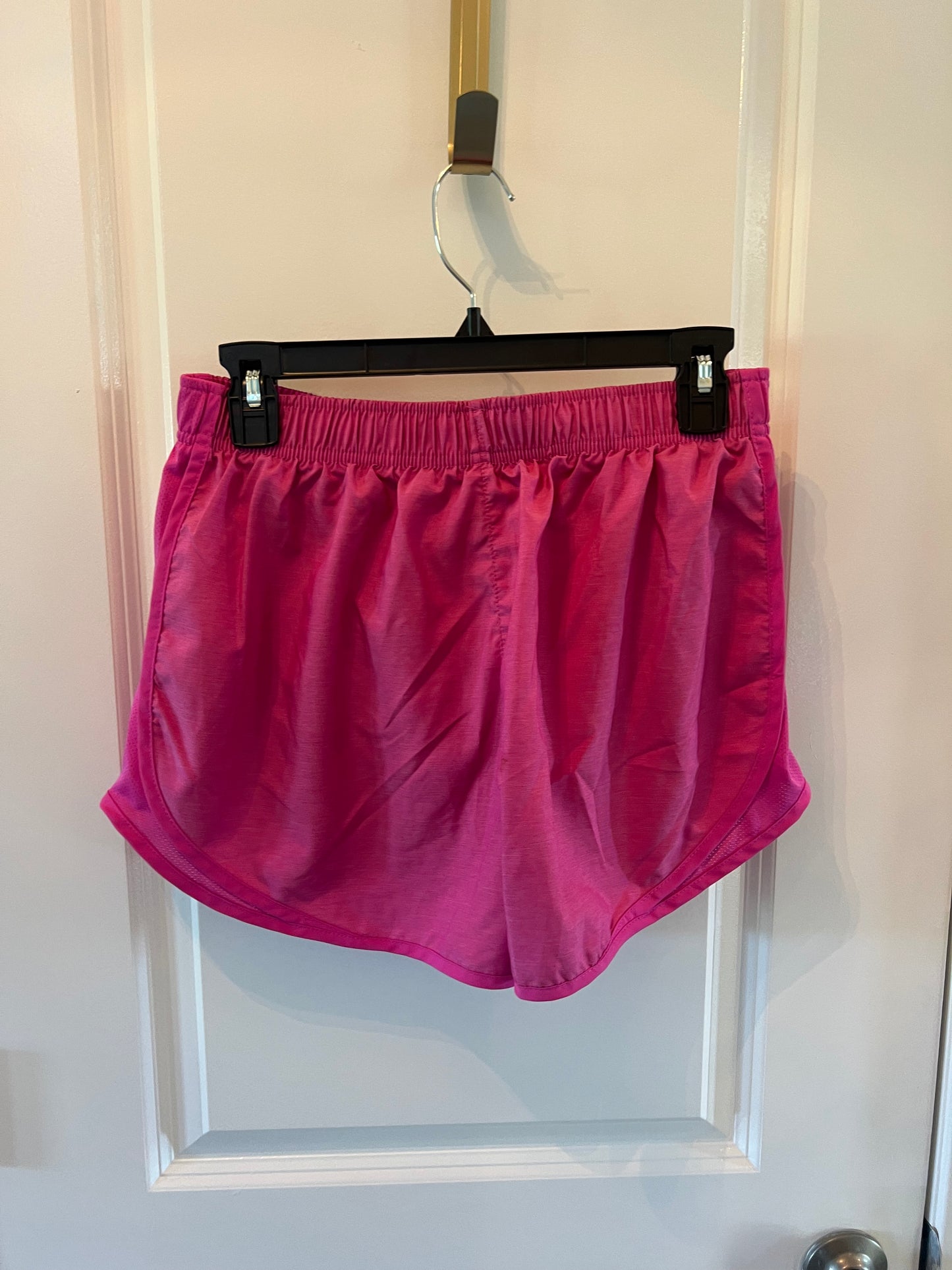 Women’s Nike Shorts Size Medium