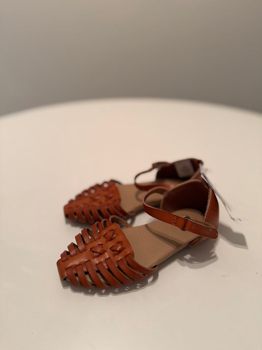 Old navy brown shoes size toddler 10