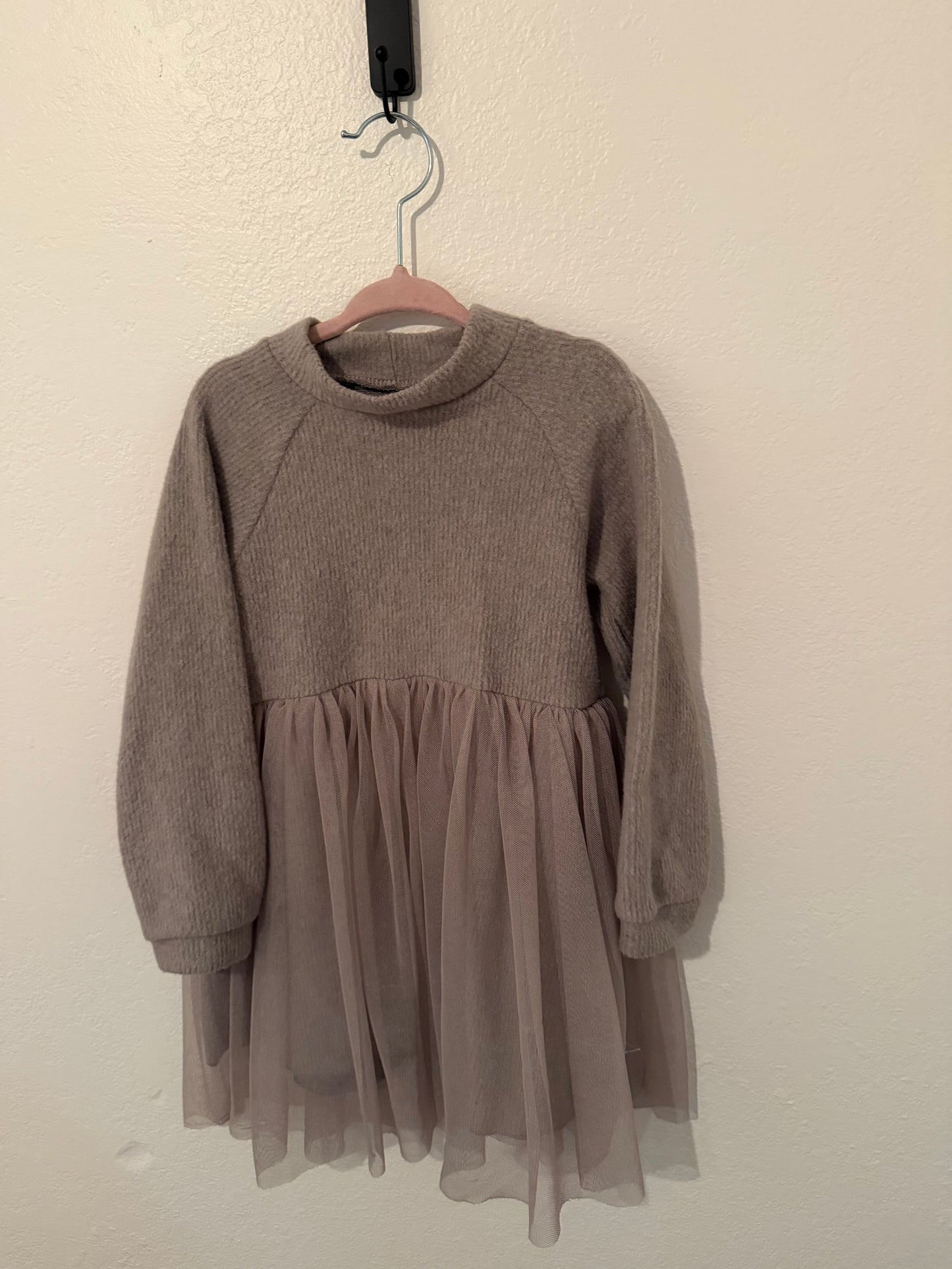 Zara Gray Tulle Dress Size 4