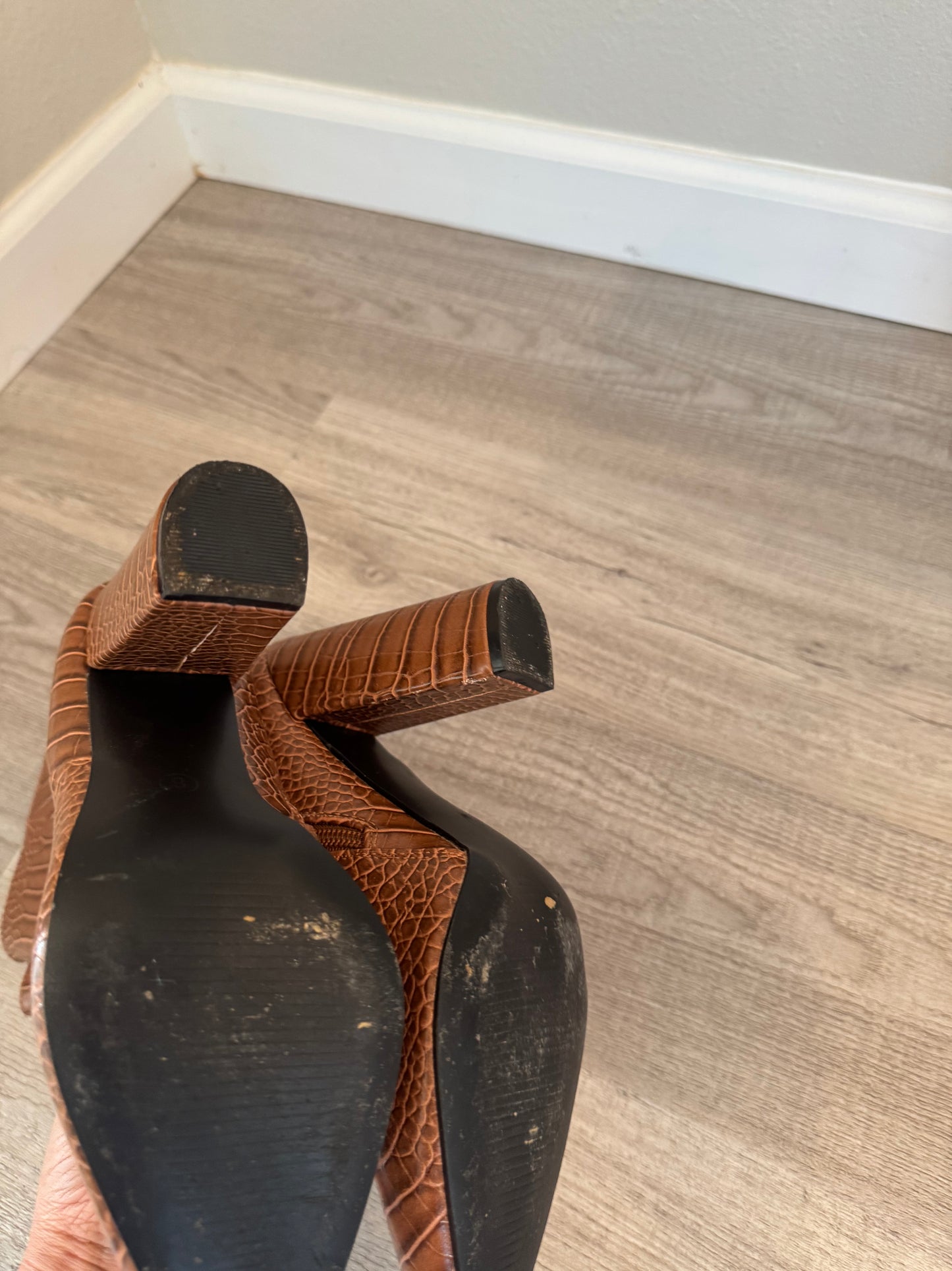 Lulus Brown Heeled Boots Size 8