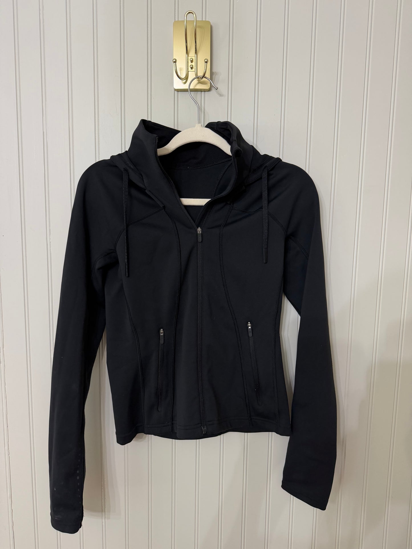 Women’s Lululemon Jacket Size 6