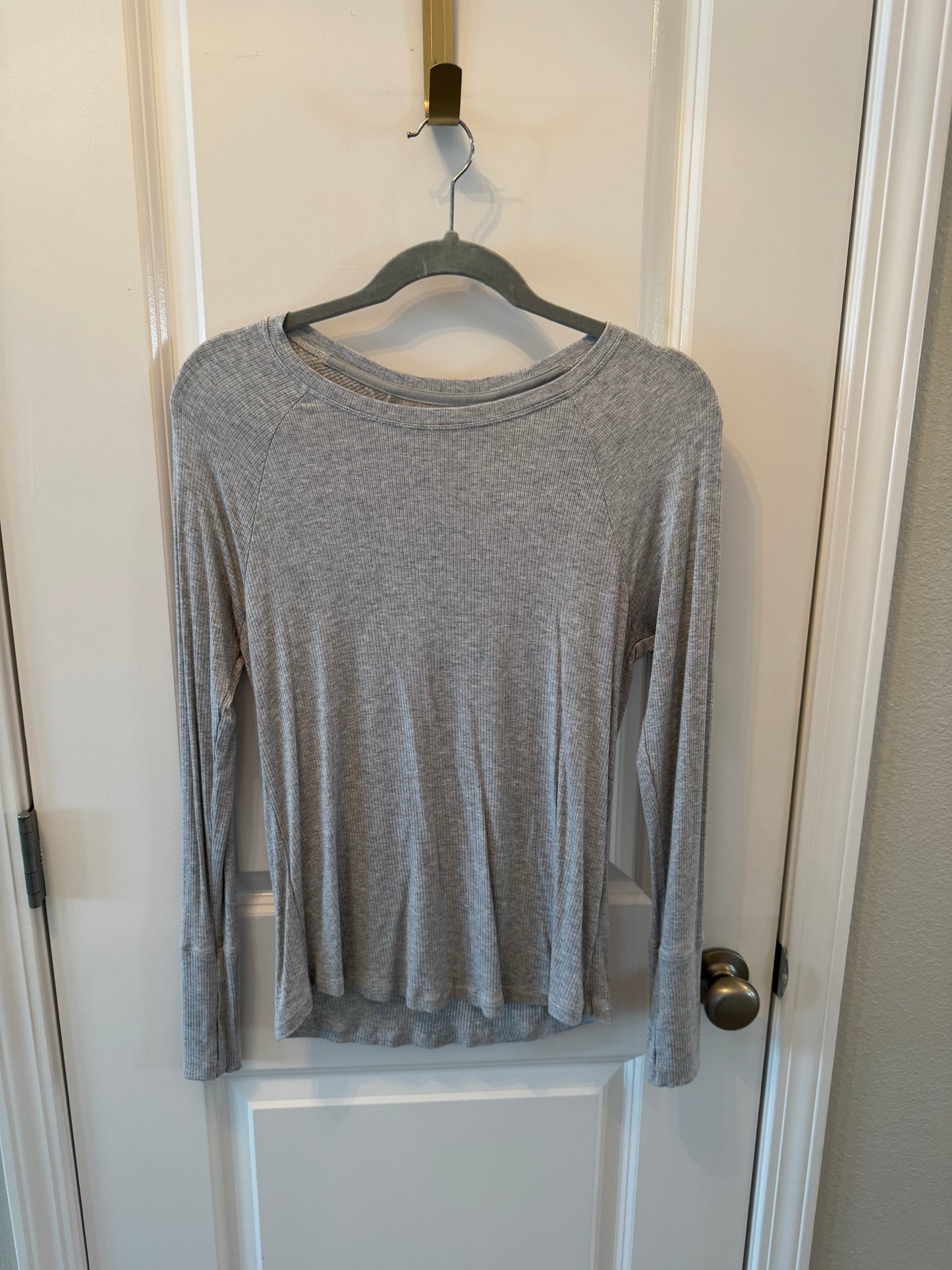 Aerie Offline Ribbed Raglan Top Women’s Size Small Heather Gray