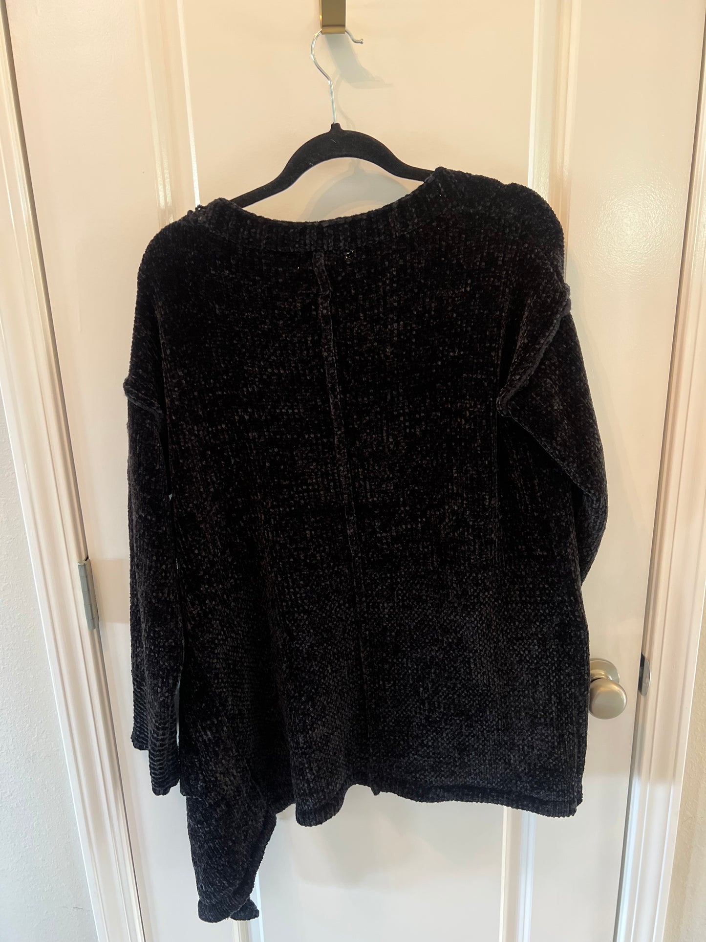 Chenille Cardigan Sweater Women’s Size Small Black