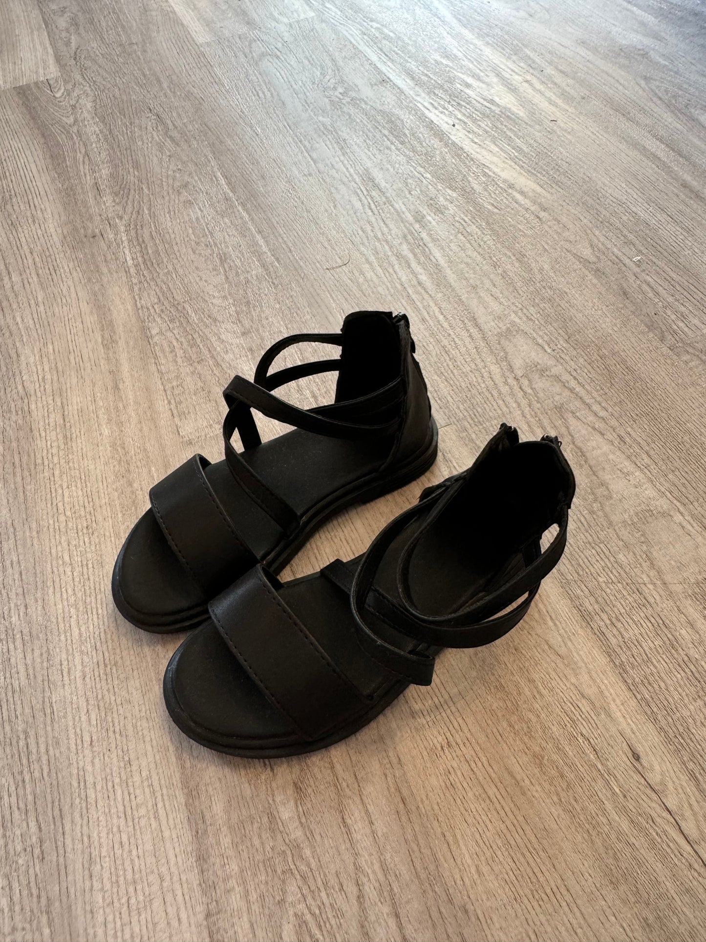 Strappy Sandals Toddler Girl’s Size 11 Black