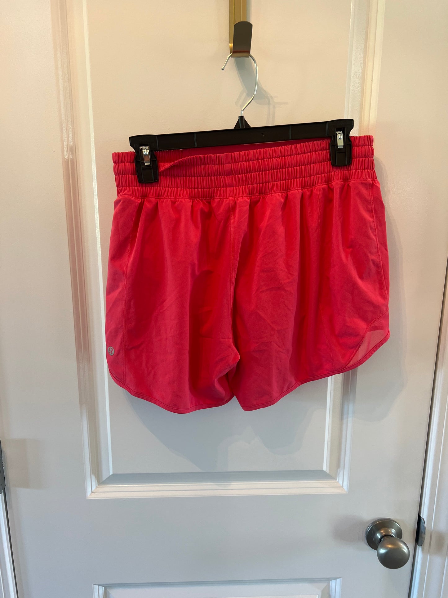 Lululemon Active Shorts Women’s Size 8 (Medium) Hot Pink