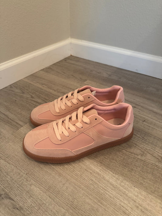 Lace Up Sneakers Women’s Size 7.5 Pink NWT