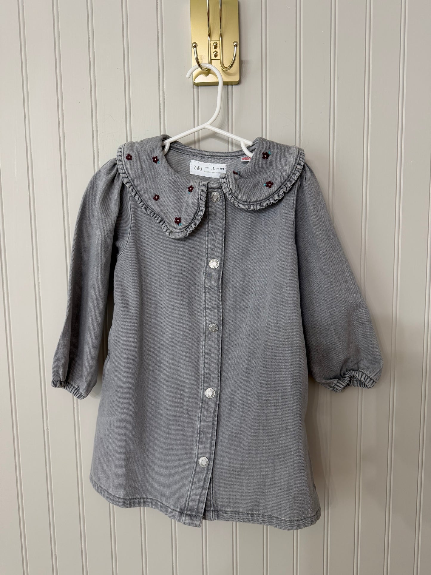 Zara Embroidered  Denim Dress Size 4 Years