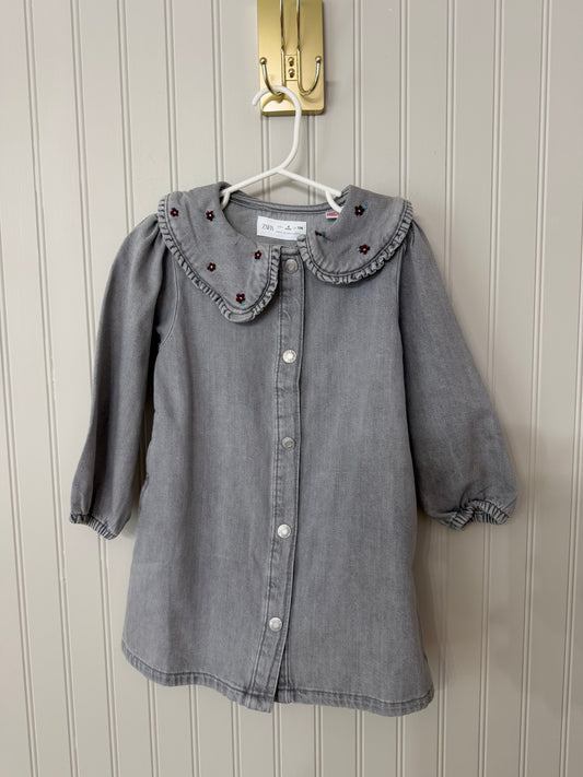 Zara Embroidered  Denim Dress Size 4 Years