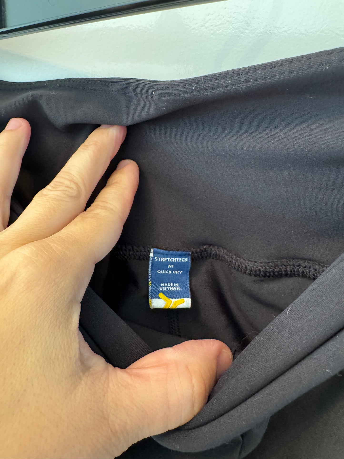 Old Navy Active Skirt Women’s Medium Black
