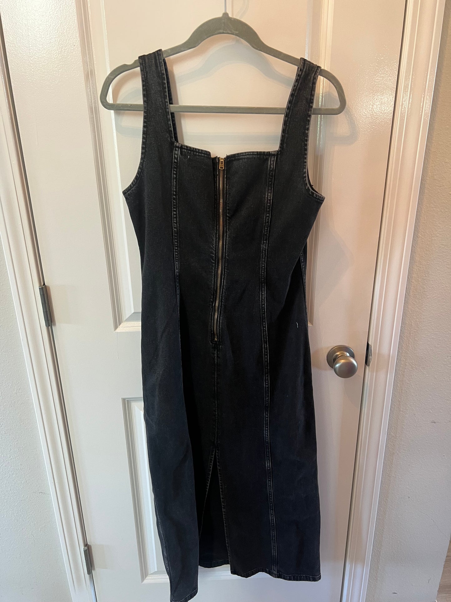 Abercrombie & Fitch Denim Dress Women’s Size Medium Black