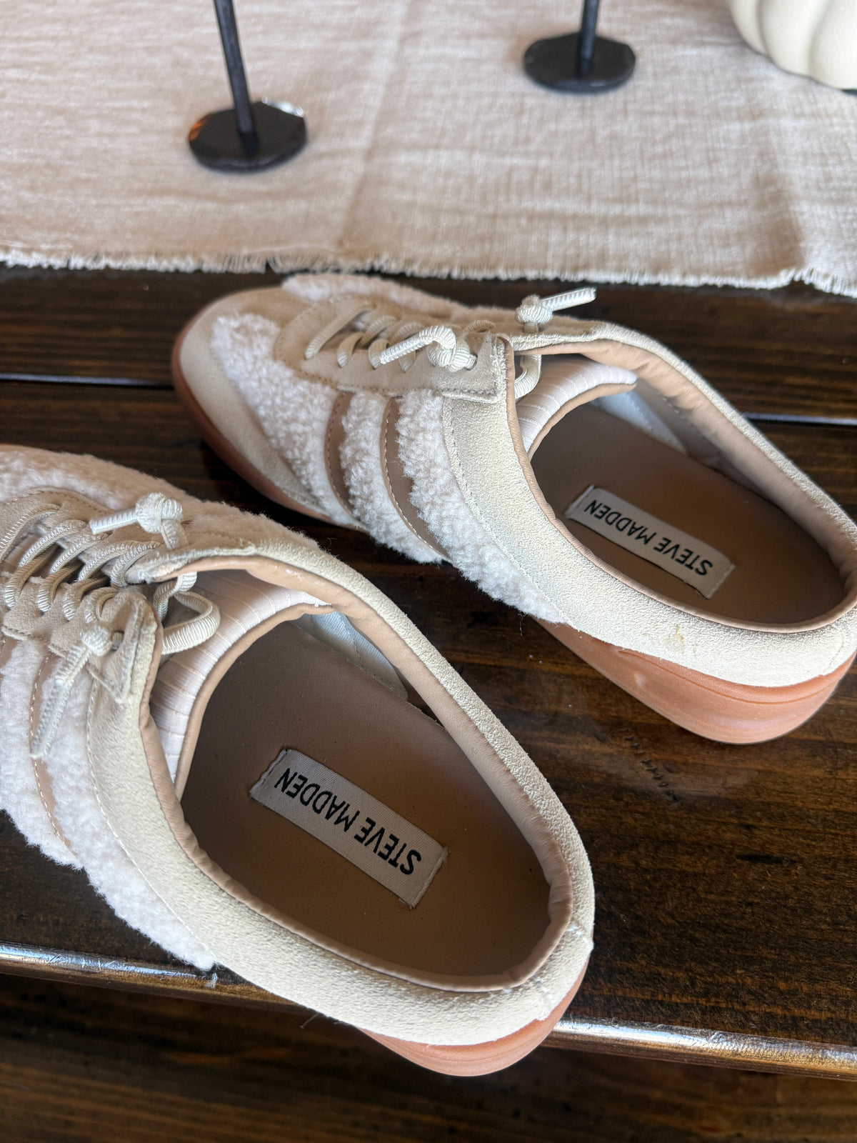 Steve Madden Sherpa Slip On Shoes Size Women’s 7.5