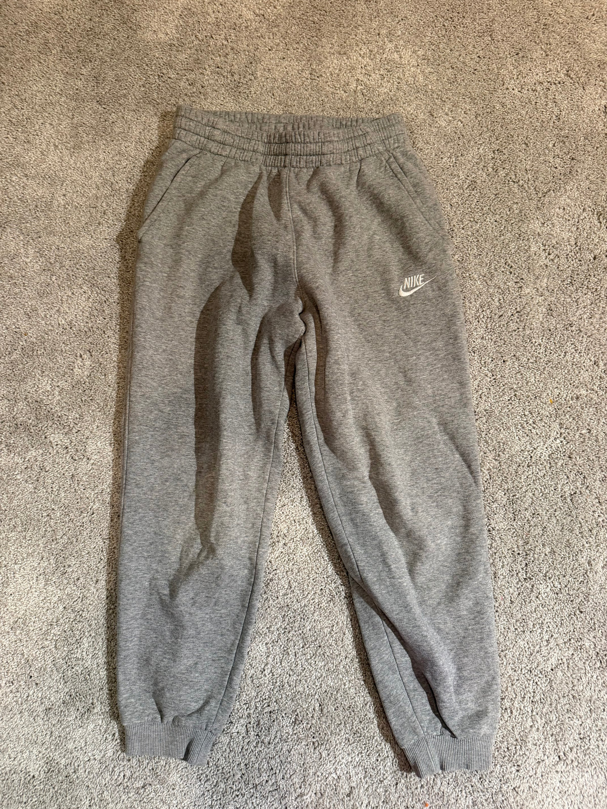 Nike Joggers Youth Large