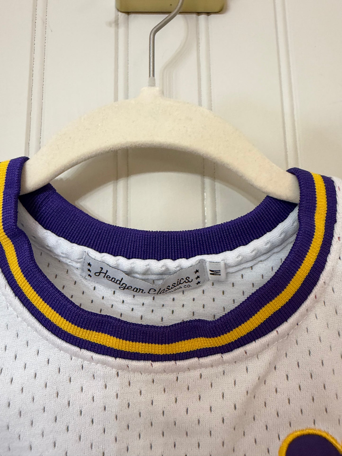 NBA LA Lakers Kobe Bryant  Mamba 24 Jersey Youth Size Medium