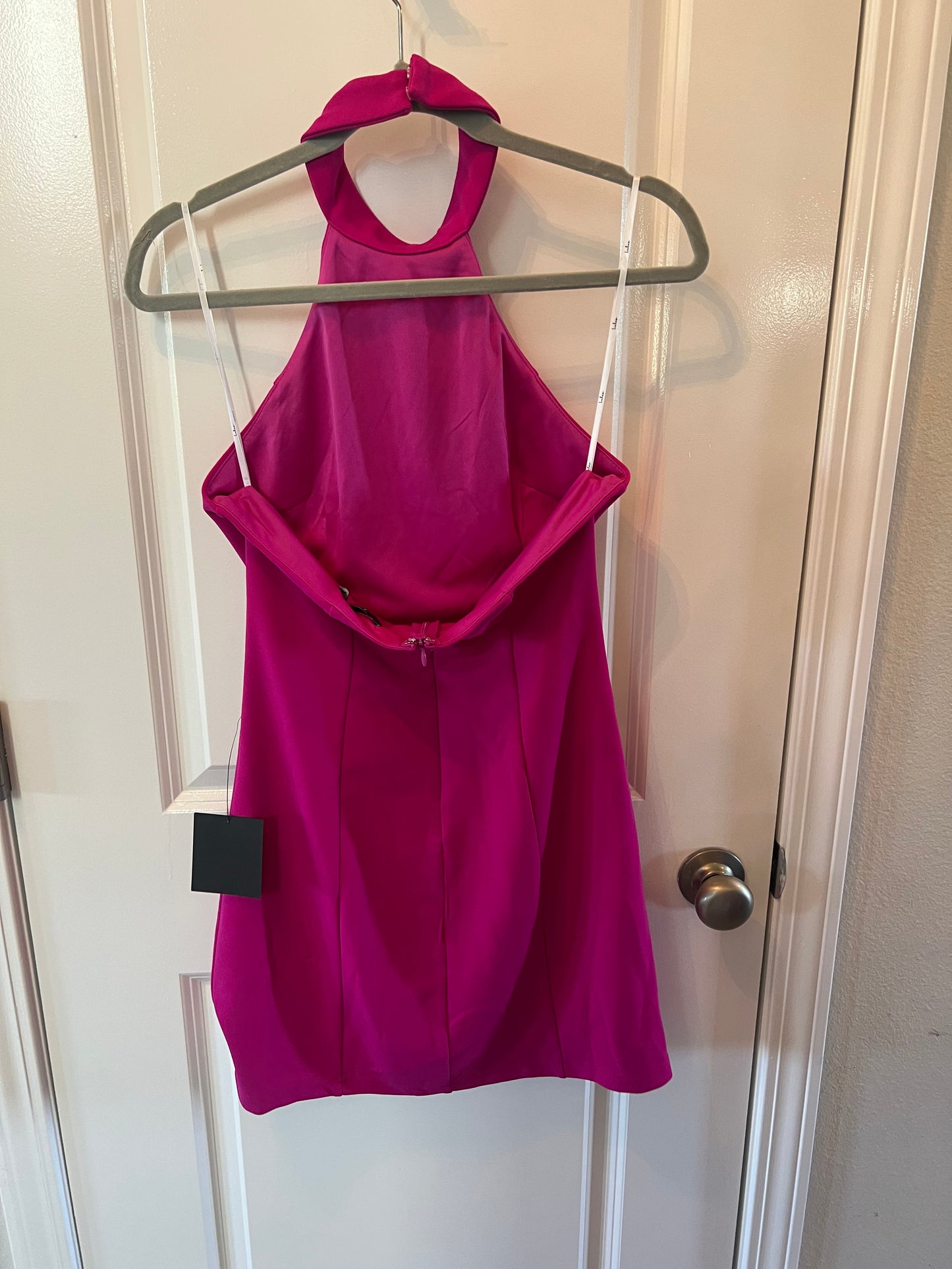 Lulu’s Halter Mini Dress Women’s Size Medium 8-10 Hot Pink