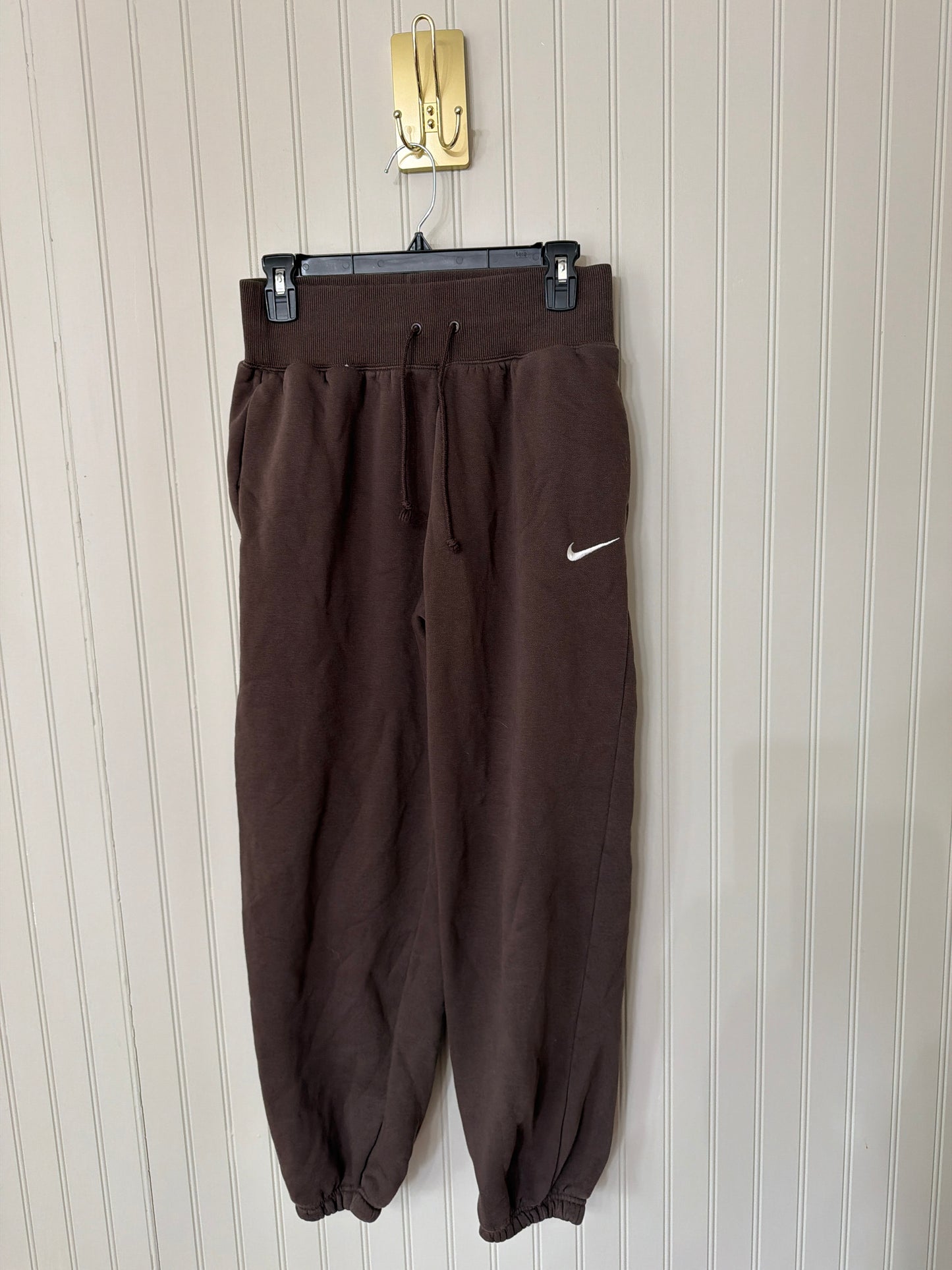 Nike Jogger Sweatpants Women’s Small Brown