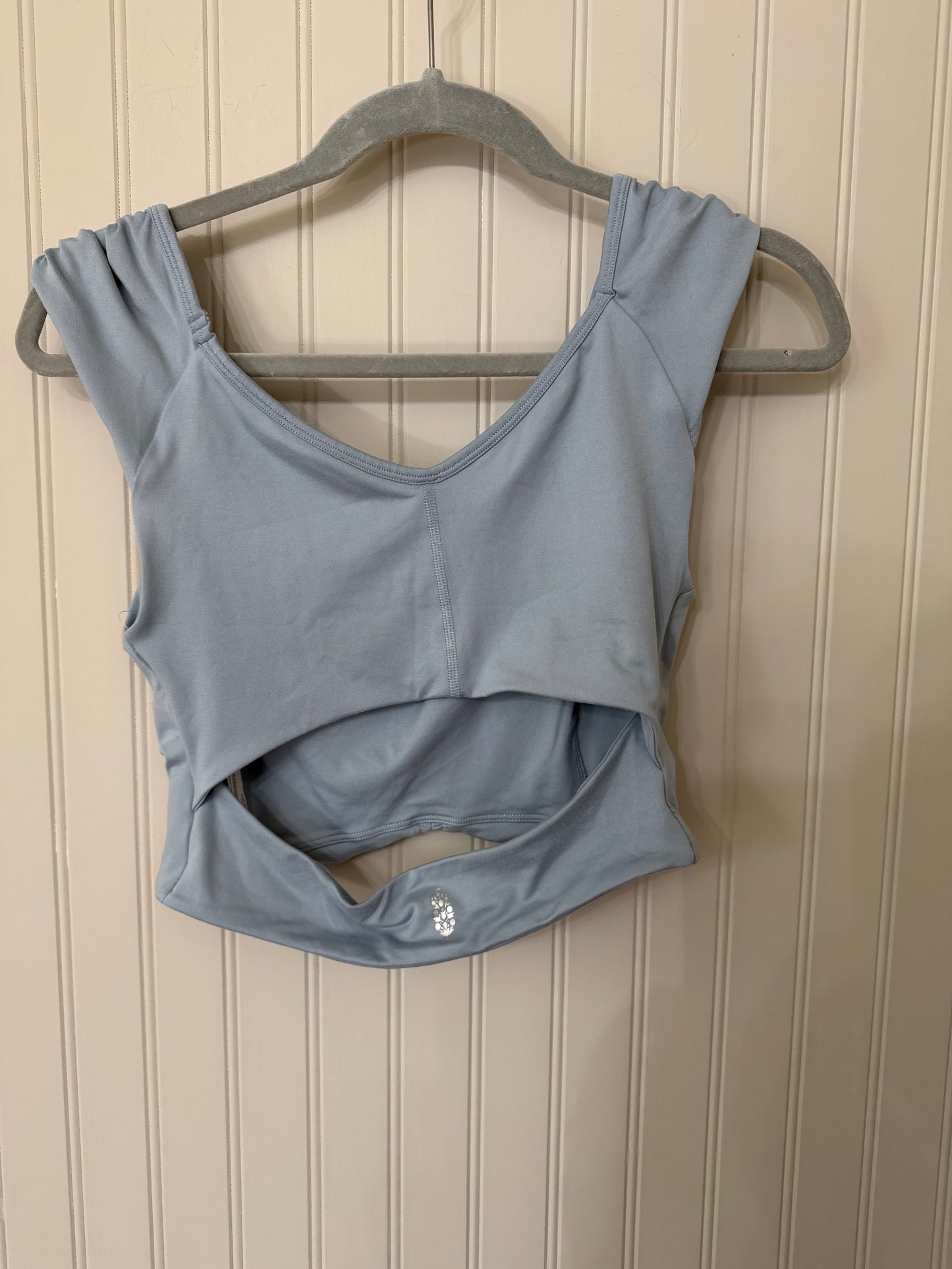 Free People Movement Breathe Deeper Cropped Active Top Women’s Medium