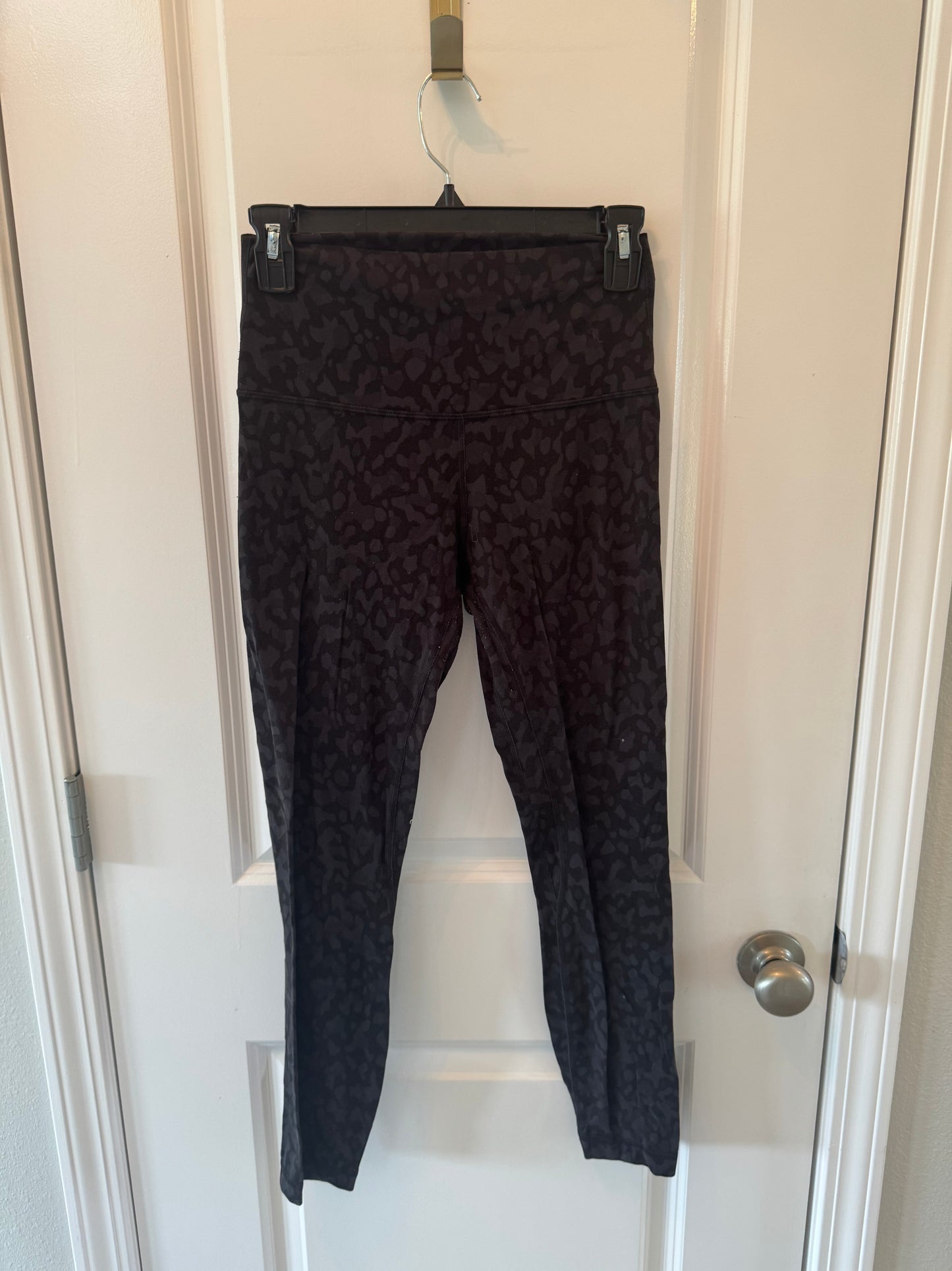 Lululemon Camo Leggings Women’s Size 6 Black Gray