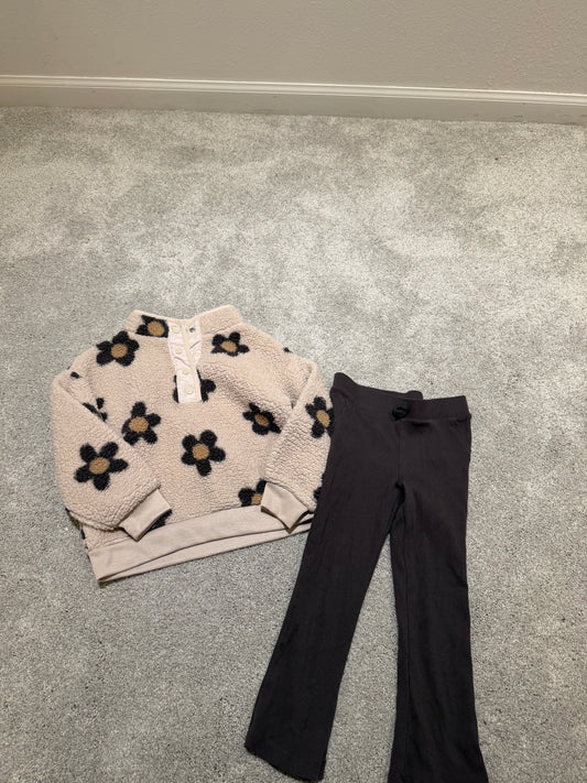 Flower Pullover & Pants Outfit Toddler Size 5T