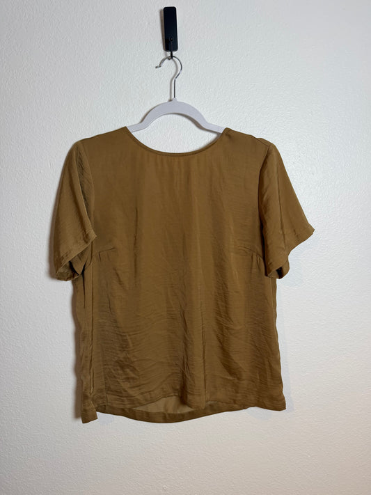 A New Day Tee Women’s Medium