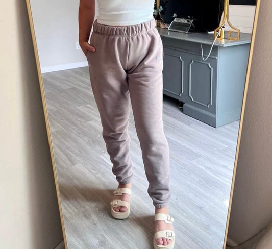 Set Active Classic Sweatpants Women’s Size Medium Taupe