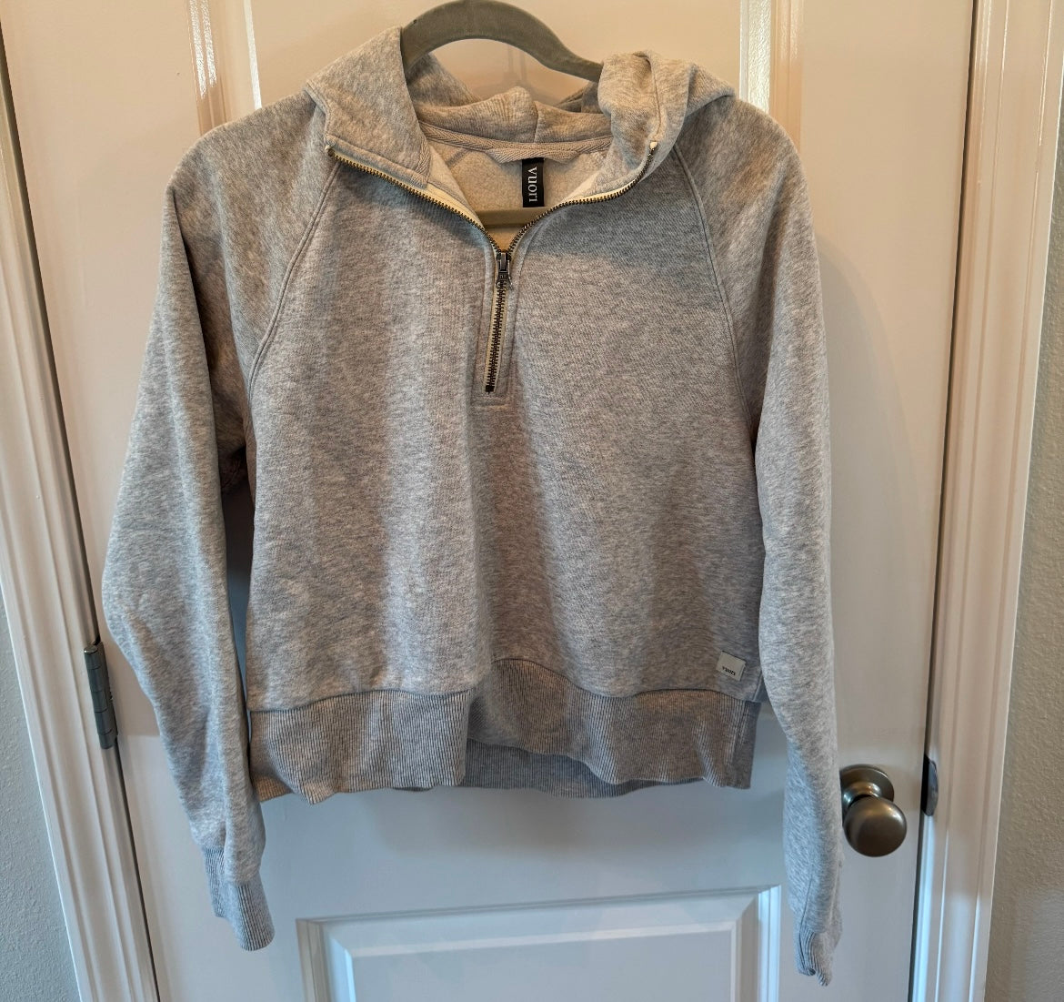 Vuori Restore Half Zip Hoodie Women’s Small