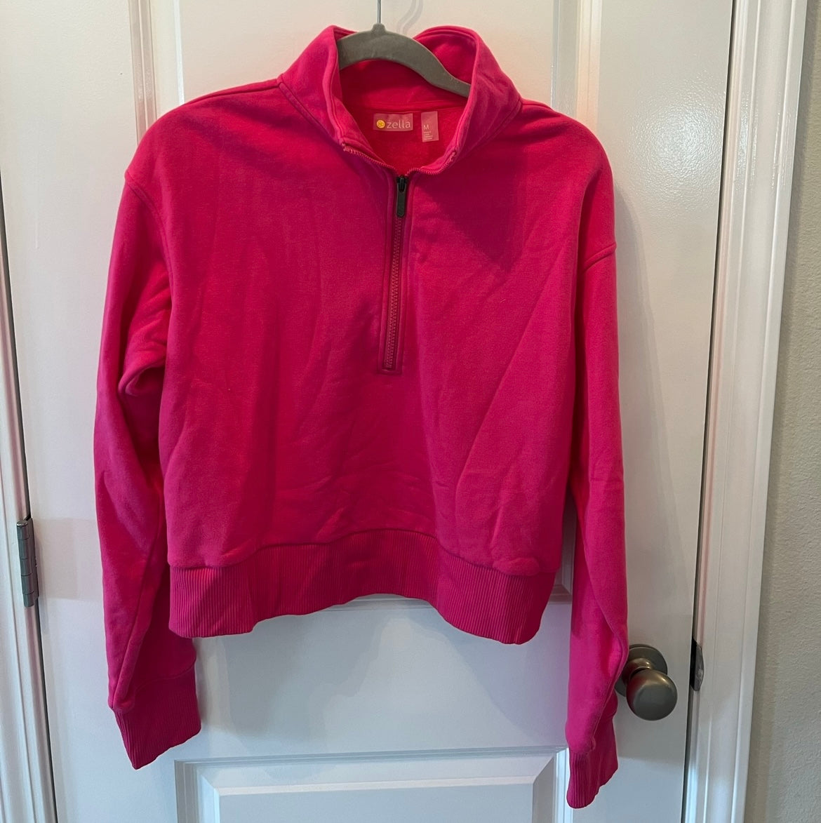 Zella Half Zip Pullover Women’s Size Medium Hot Pink