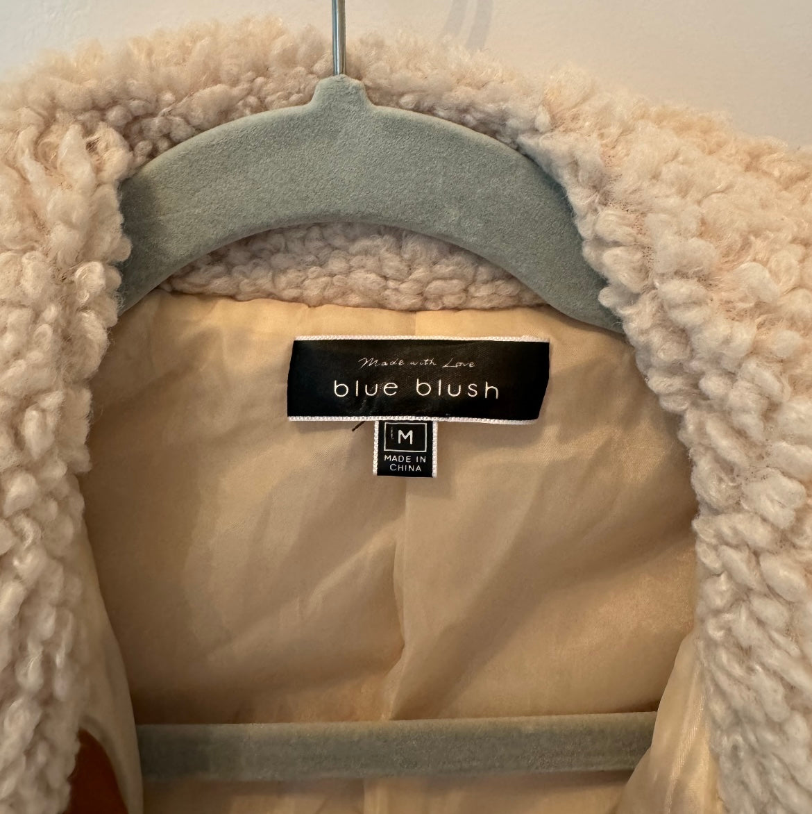 Blue Blush Full Zip Sherpa Teddy Jacket Women’s Size Medium Cream