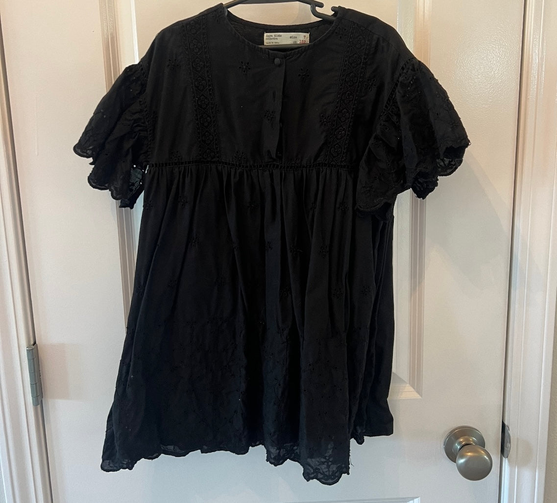 Zara Eyelet Dress Youth Girl’s Size 7 Black