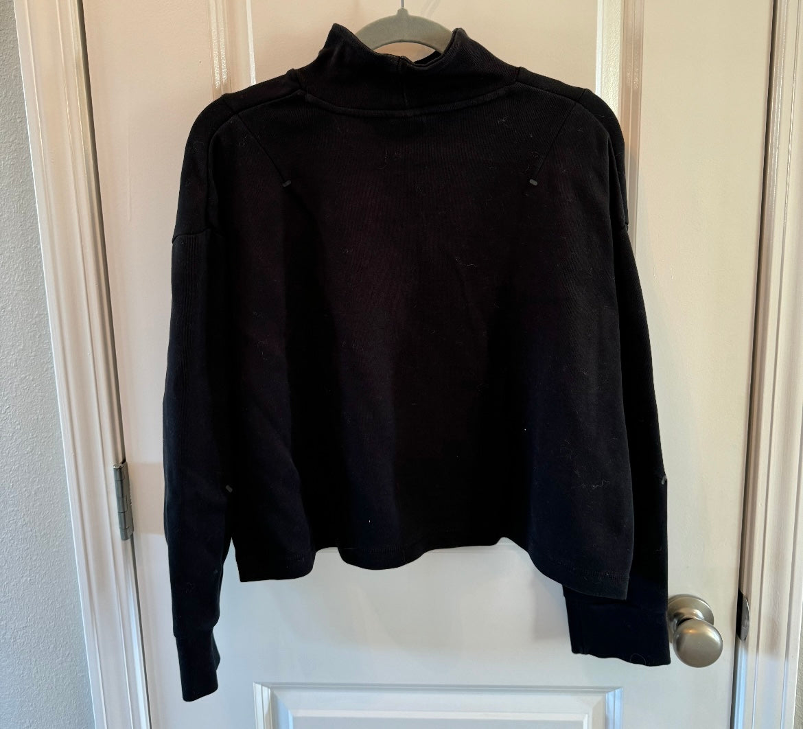 Nike Tech Fleece Mock Neck Pullover Women’s Size Small Black
