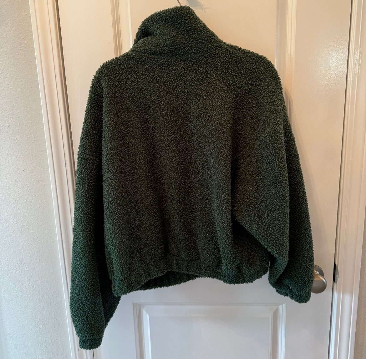 Universal Thread Sherpa Pullover Women’s Size Large Dark Green