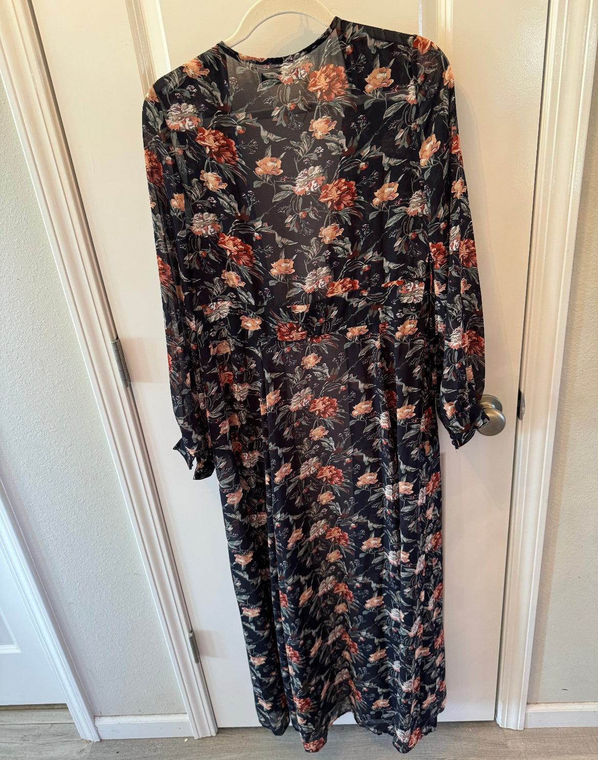 Floral Duster Kimono Women’s Size Large Black