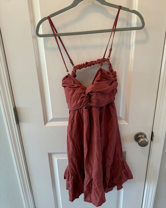 Pink Lily Twist Bodice Mini Dress w Open Back Women’s Size Small Wine